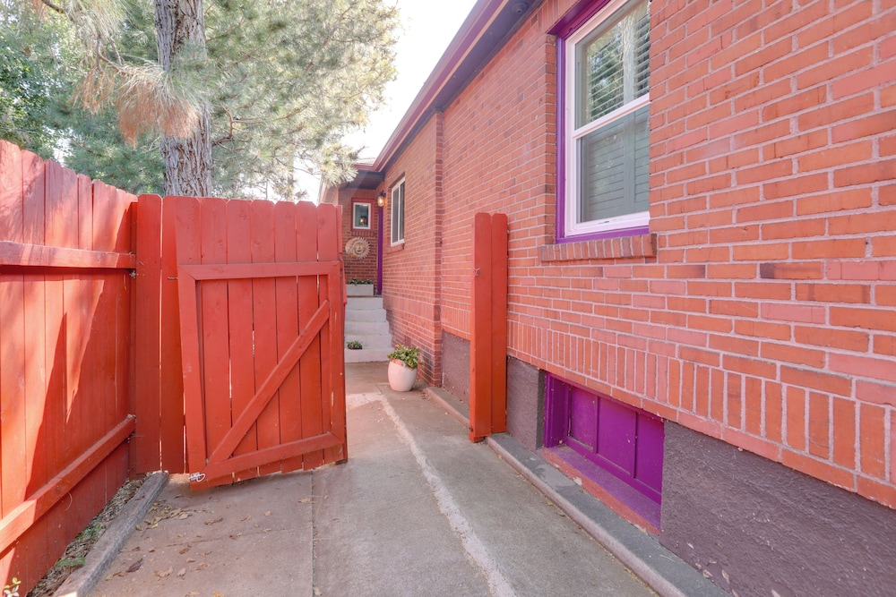 Reno Vacations - Cozy Reno Vacation Rental < 1 Mi to Midtown! - Property Image 9