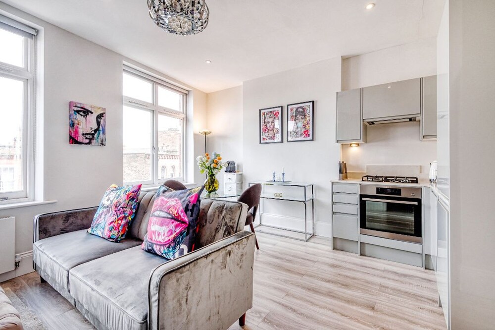 The Village Vixen- Hampstead Village - by Out of Office Lifestyle