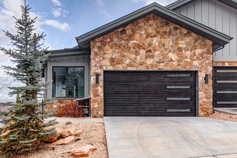 Frost Haven 4 Bedroom Townhouse