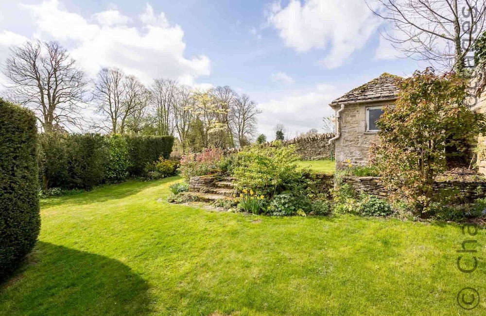 Willow Cottage