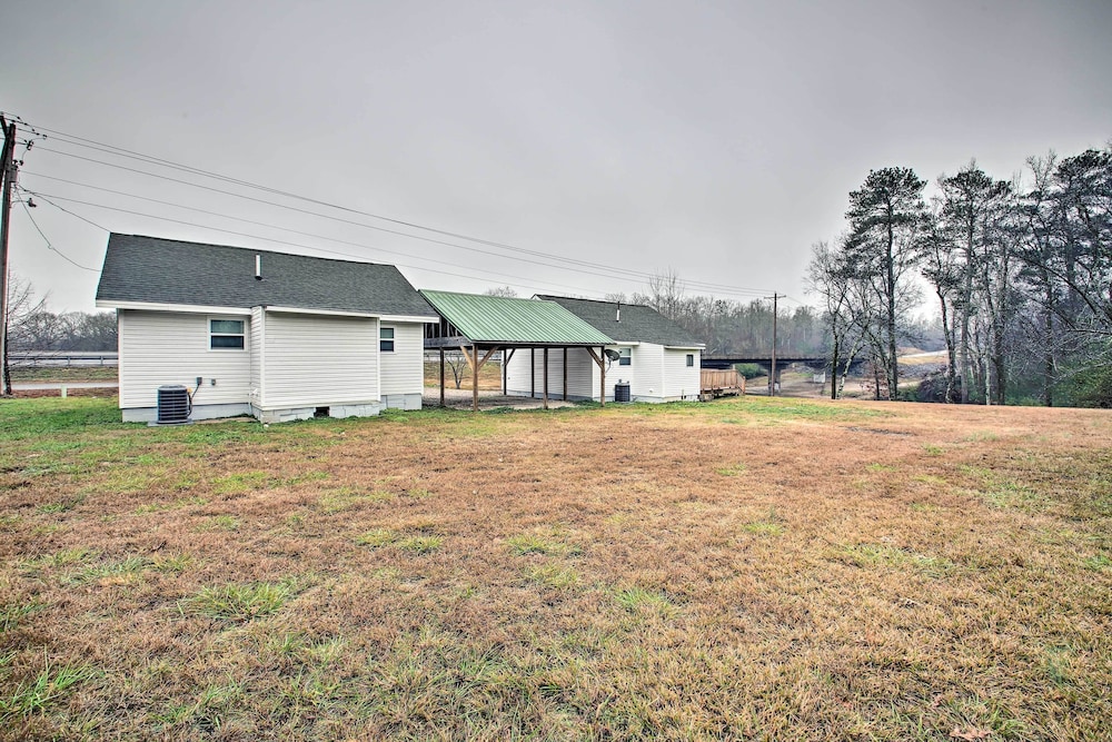 Royal Cabin w/ Fire Pit & Wraparound Deck! view 3