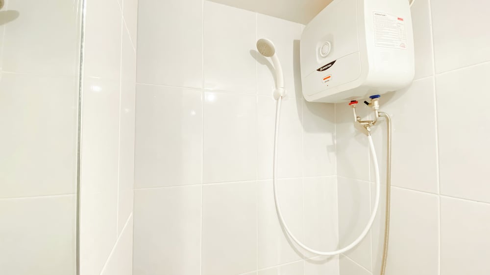 Cozy And Warm Studio Room At Tokyo Riverside Pik 2 Apartment
