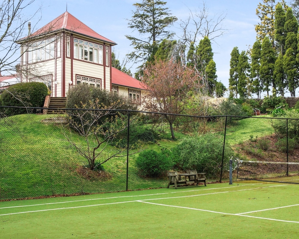 Bethany Manor Bed & Breakfast
