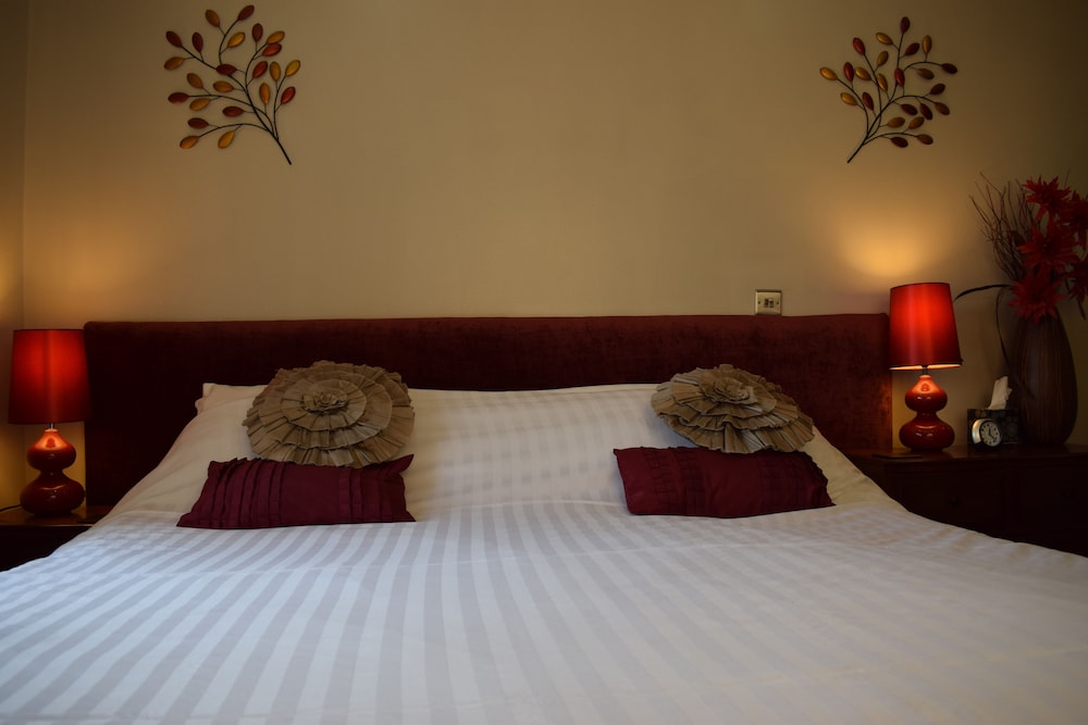 Castle Green Bed and Breakfast