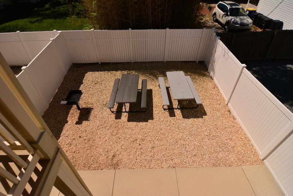 Wilmington Avenue 20B
