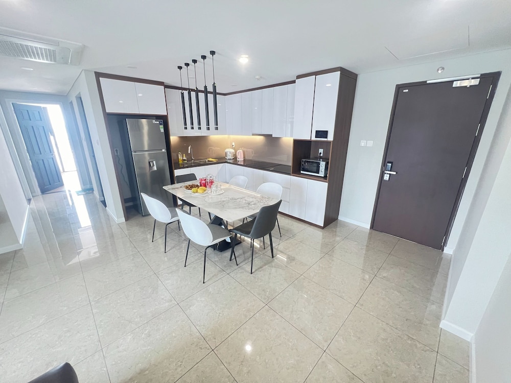 Luxury The Goldview Apartment - Saigon Center Riverside