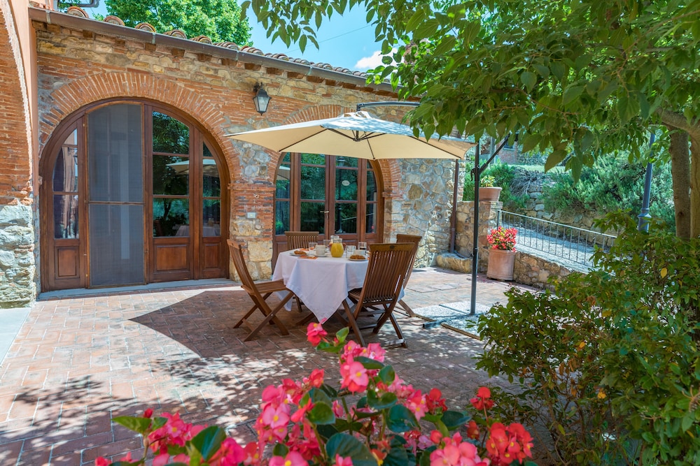 Tenuta La Pieve Casale Presciano