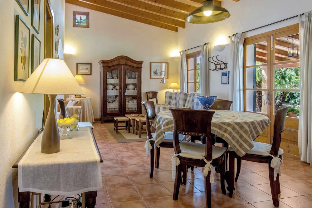 Villa Alzina