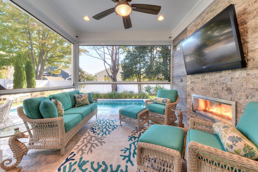 Laurel Street 306