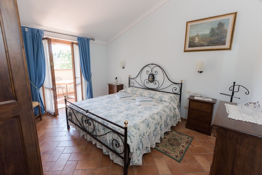 Borgo Caiano Country Inn