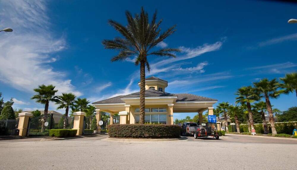 Windsor Hills Resort by Mickey Family