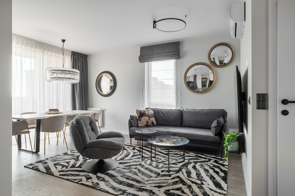 Lion Apartments - SCALA City Center