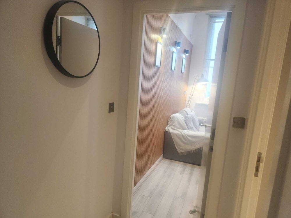 L2 Luxury Apartment