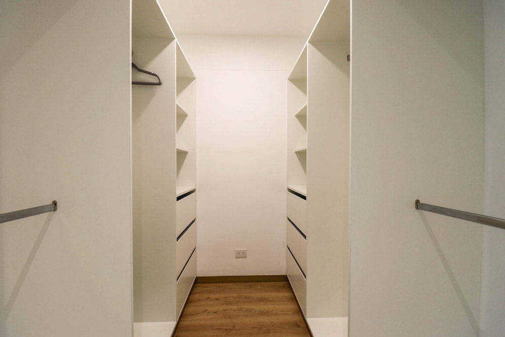 w Brilliant 1BR w Amazing Balcony in Miraflores