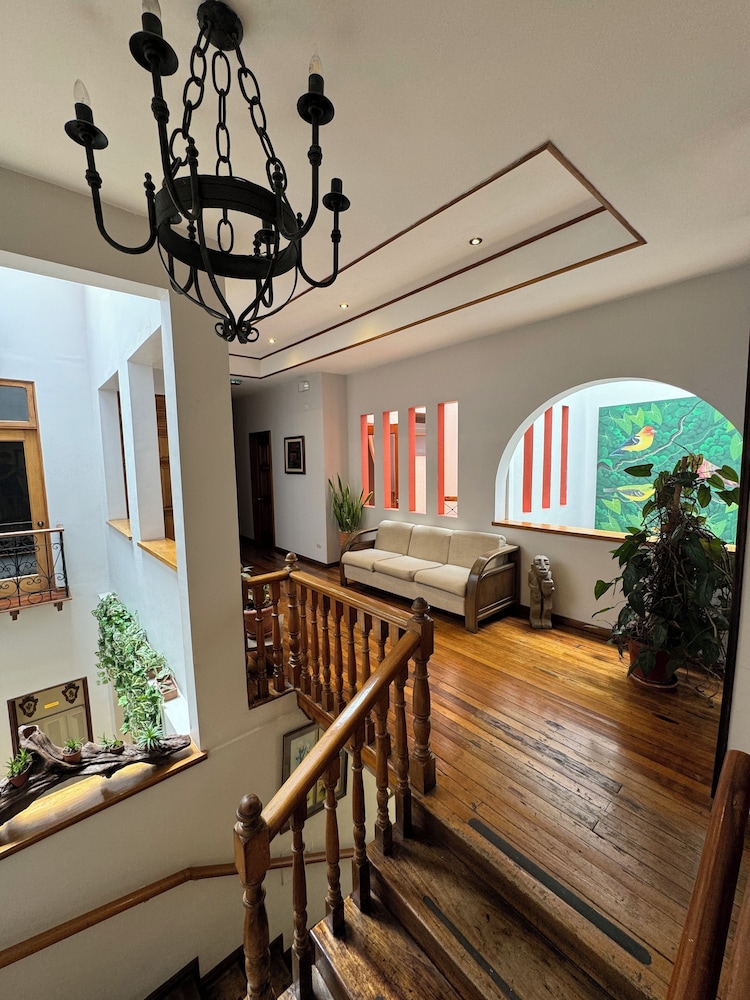 Hotel Fleur De Lys - Property Image 18