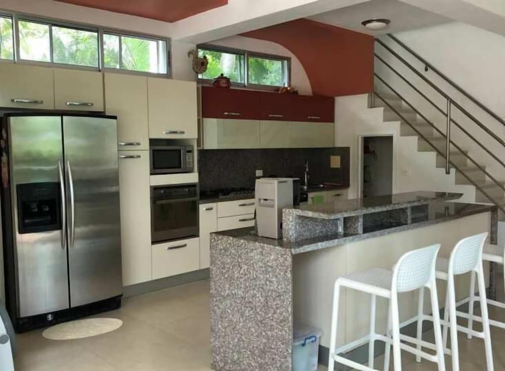 NOK Luxury 4BR Pool Villa in Manzanillo Cartagena