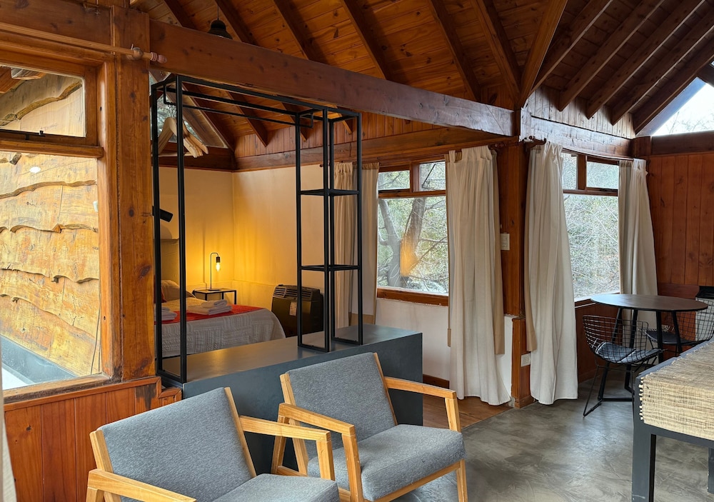 Aparts La Balconada by DOT Suites