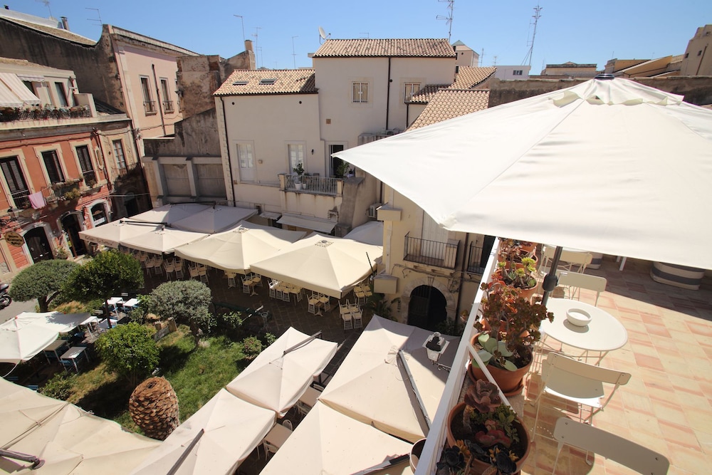 Avolio Tailored Rooms photo 4