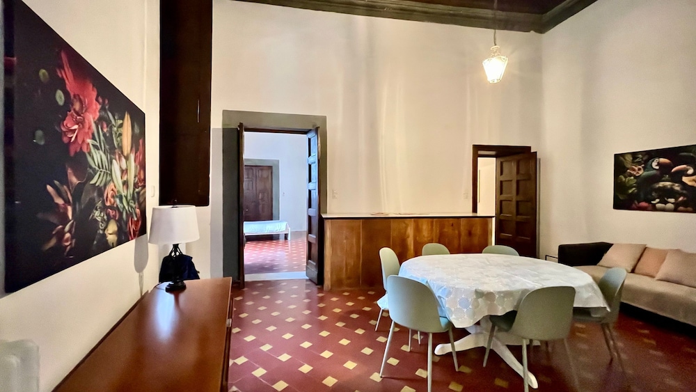 Ghibellina Lopez in Firenze
