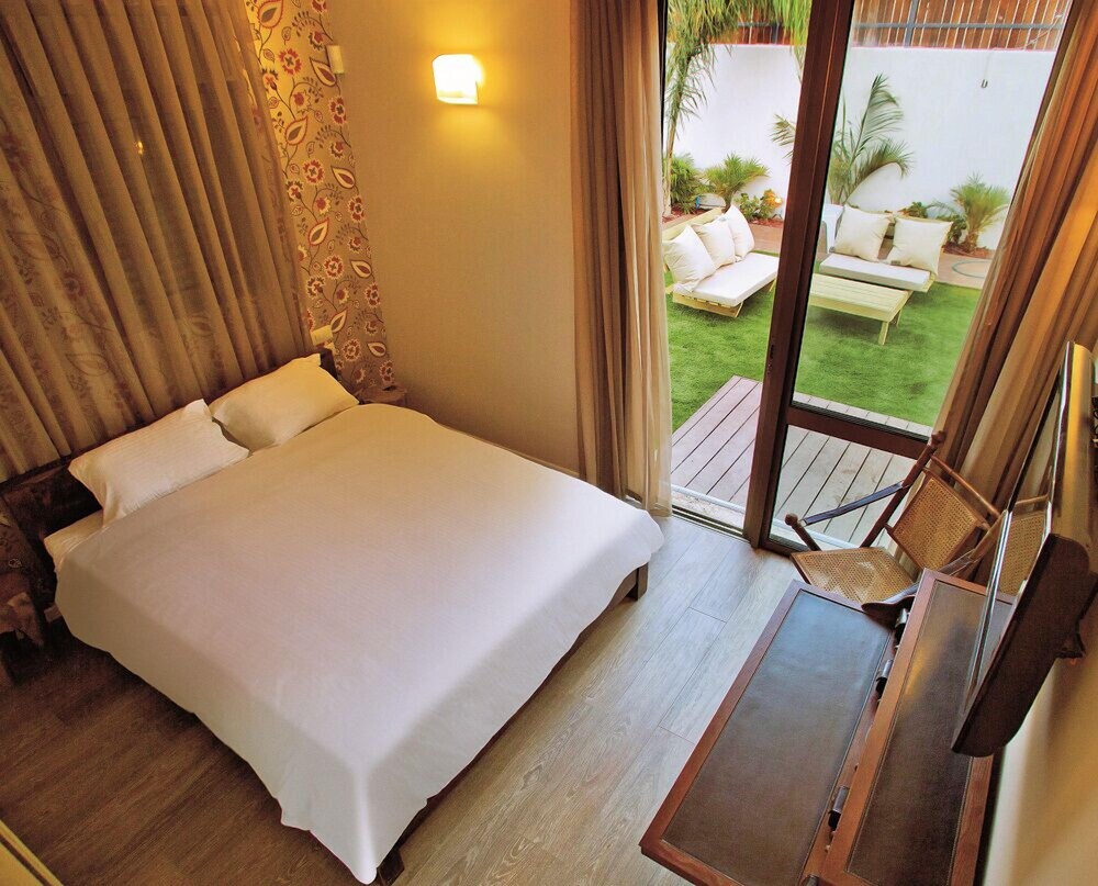 Ella Sun Eilat