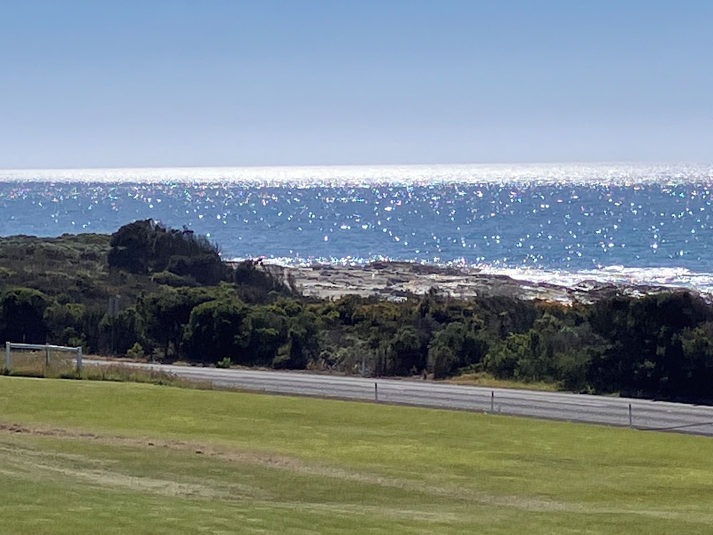 61 OCEAN ROAD MOTEL