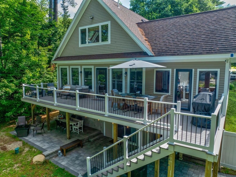 Lakeview Bliss Limit 8 3 Bedroom Villa