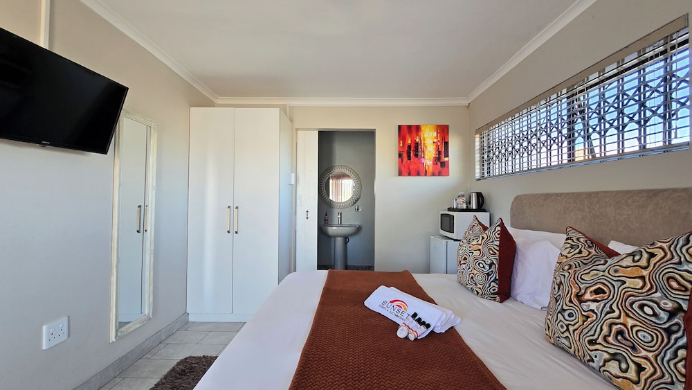 Sunset Events and Accommodation