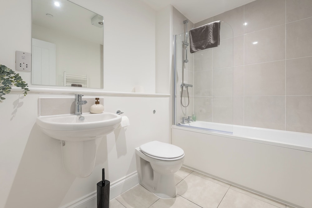 George House Apartment by Guestz