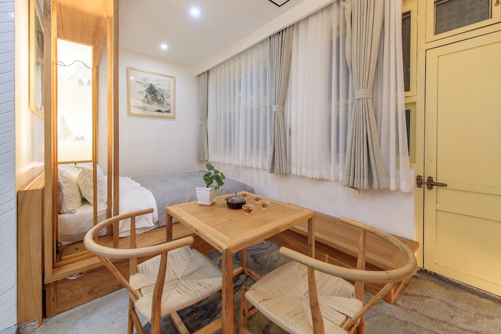 Isvara Flowing Ocean Guesthouse