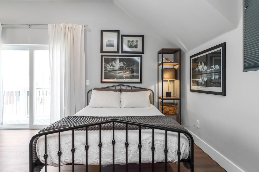 Sugar Sand Cottage A
