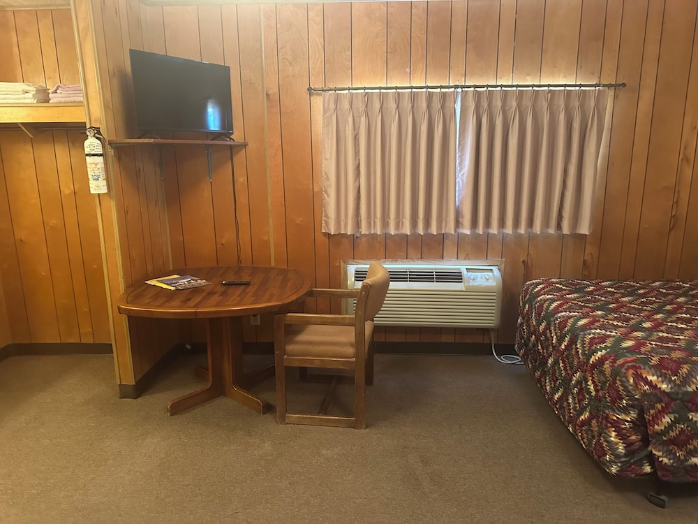 Chisos Mining Co Motel