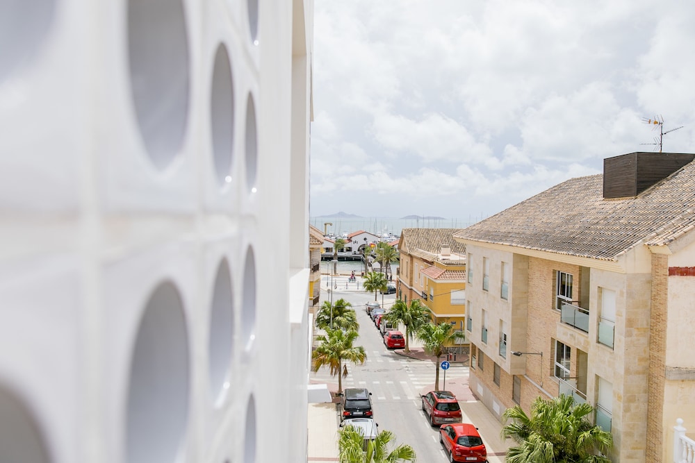 Apartamentos 525 Los Alcázares