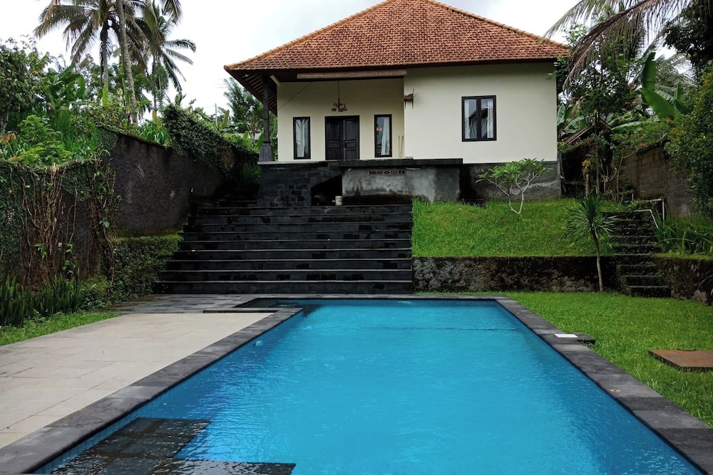 Madesimon Villa, Payangan - 17