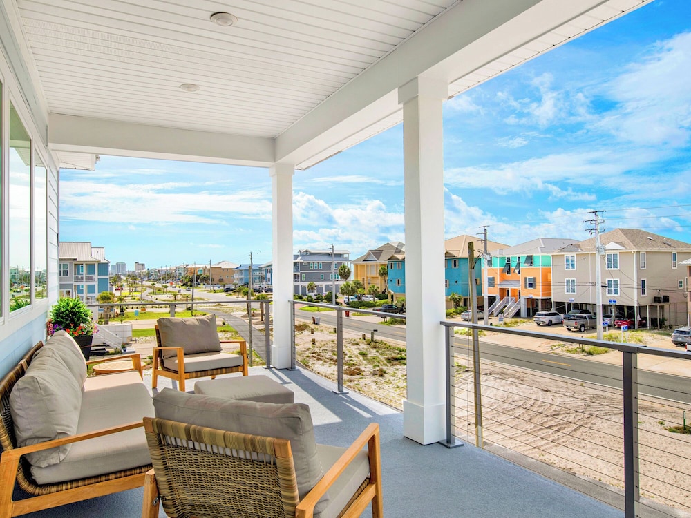 Navarre Dreams by Southern Vacation Rentals