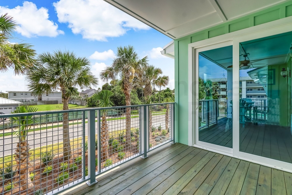 Fernandina Beach Vacations - 391 S Fletcher Ave C 3 Bedroom Townhouse by RedAwning - Property Image 46