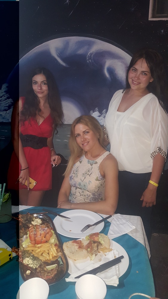 Luz de Luna Hotel & Spanish Restaurant