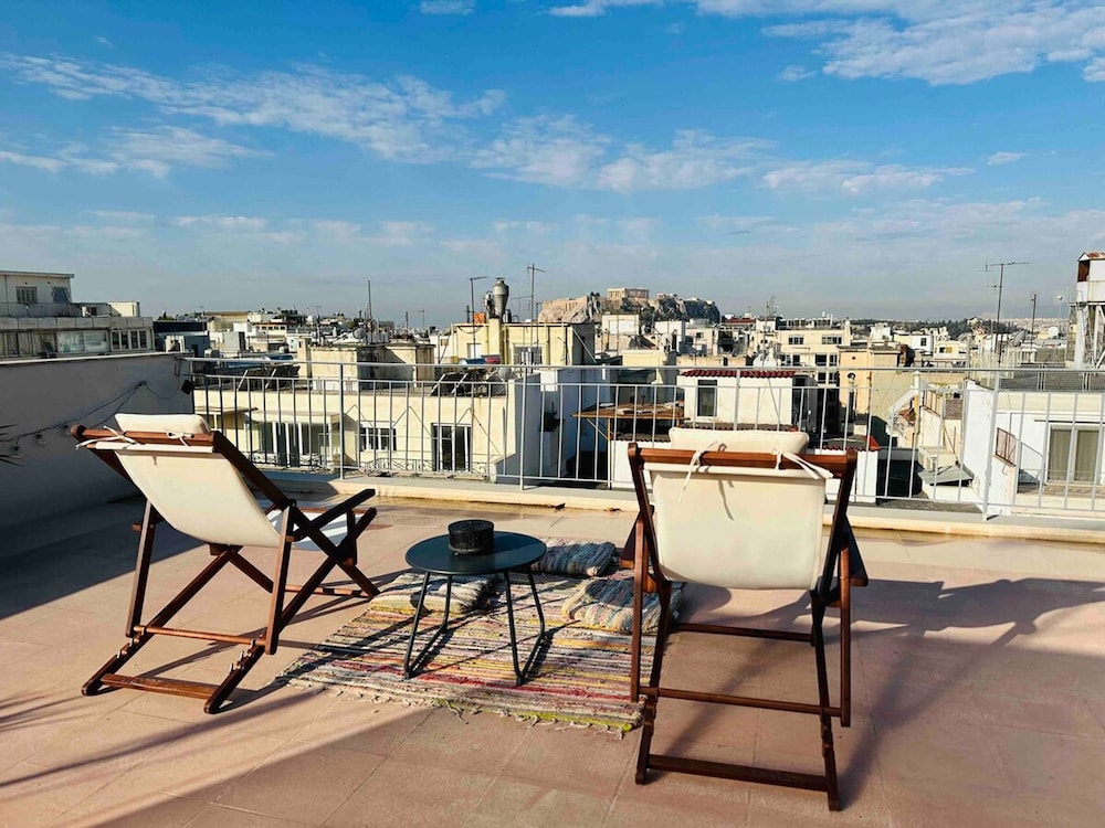 200mbps Wifi - Penthouse With Acropolis View