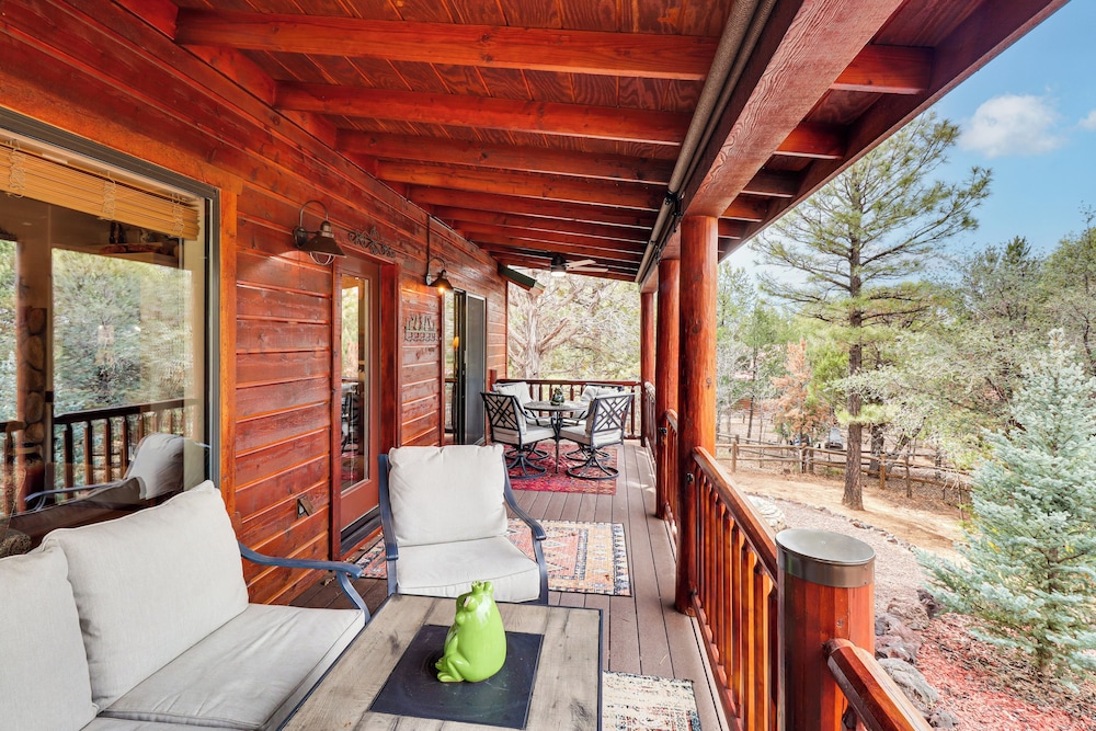 4 Mi to Fool Hollow Lake, Quiet & Cozy Cabin