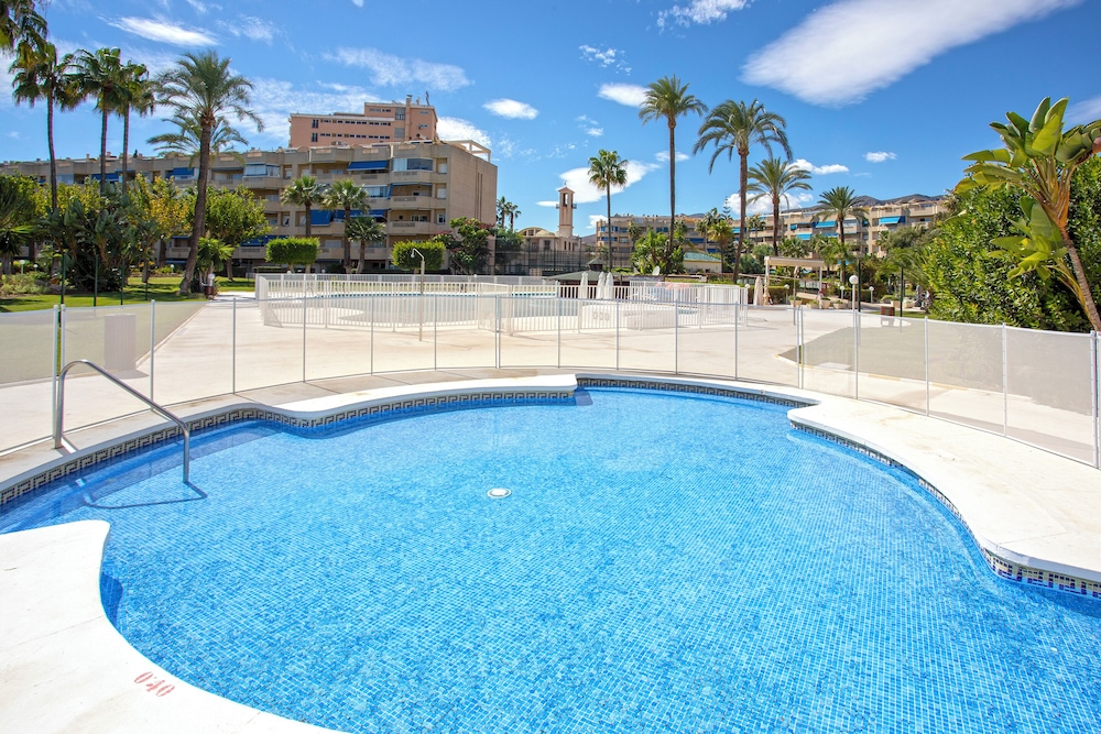 Sunstay Costa Lago Flat II Torremolinos