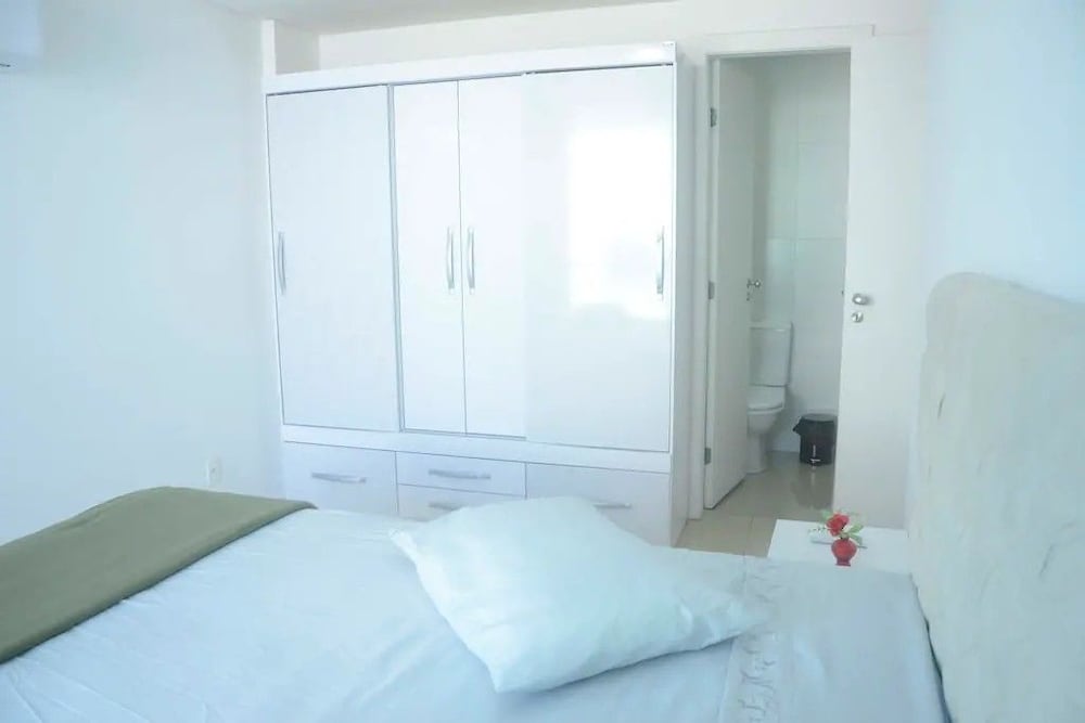 Lindo Amplo 3 Quarto em Prédio Frente Mar view 2
