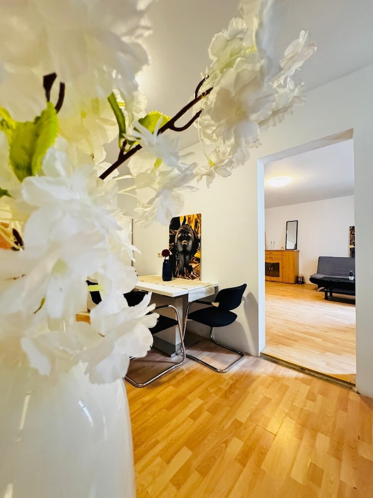 Bright 1BR Apartment Near Augarten