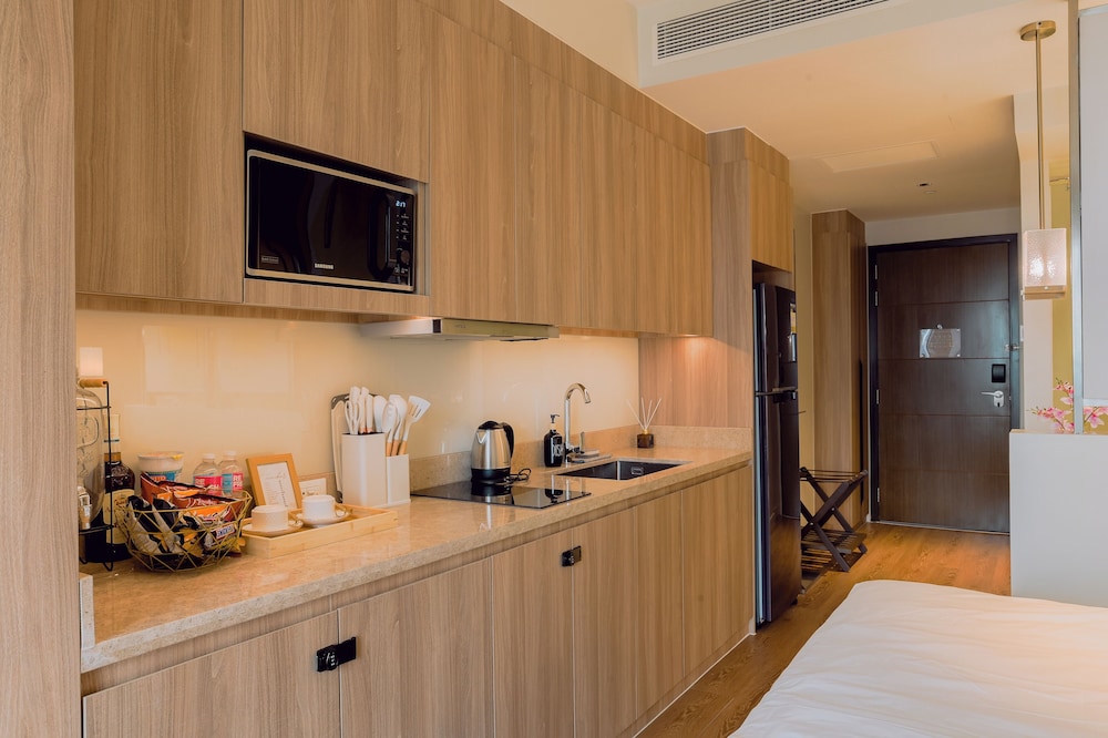 Hotel Residences at Acqua