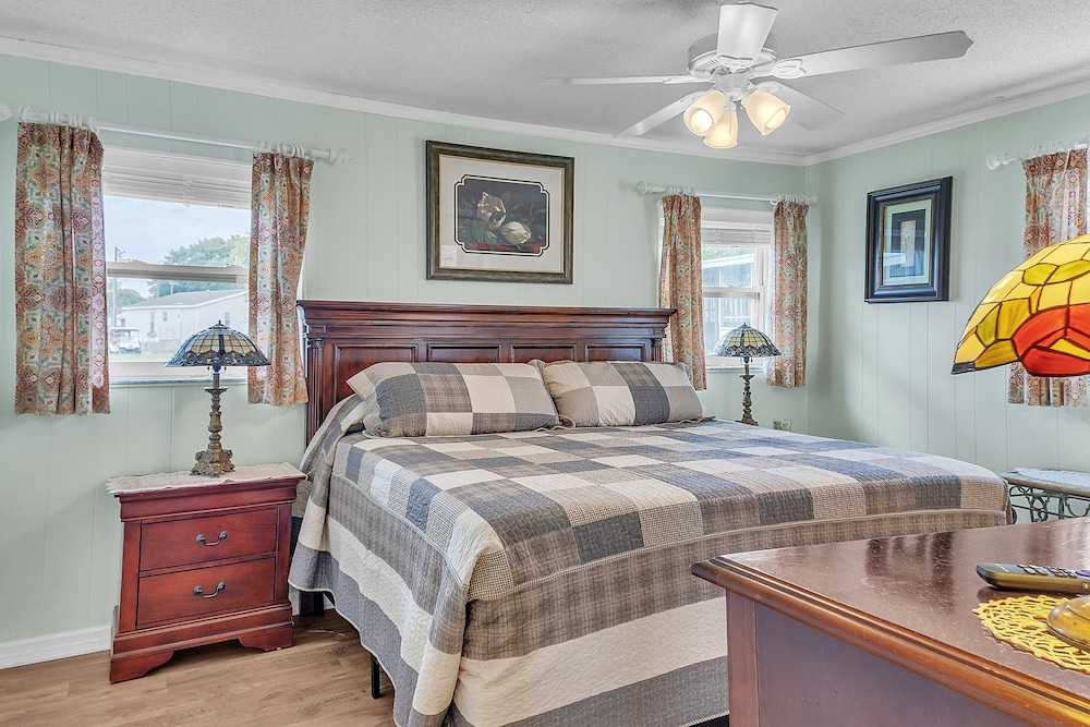 Cozy And Relaxing Fishing Retreat 3 Bedroom Home