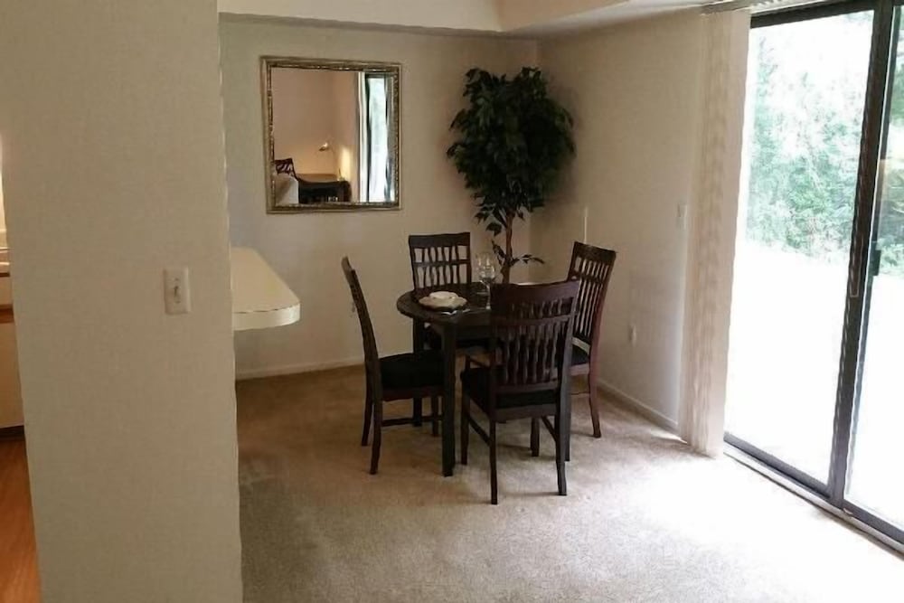 Oakwood River Oaks North