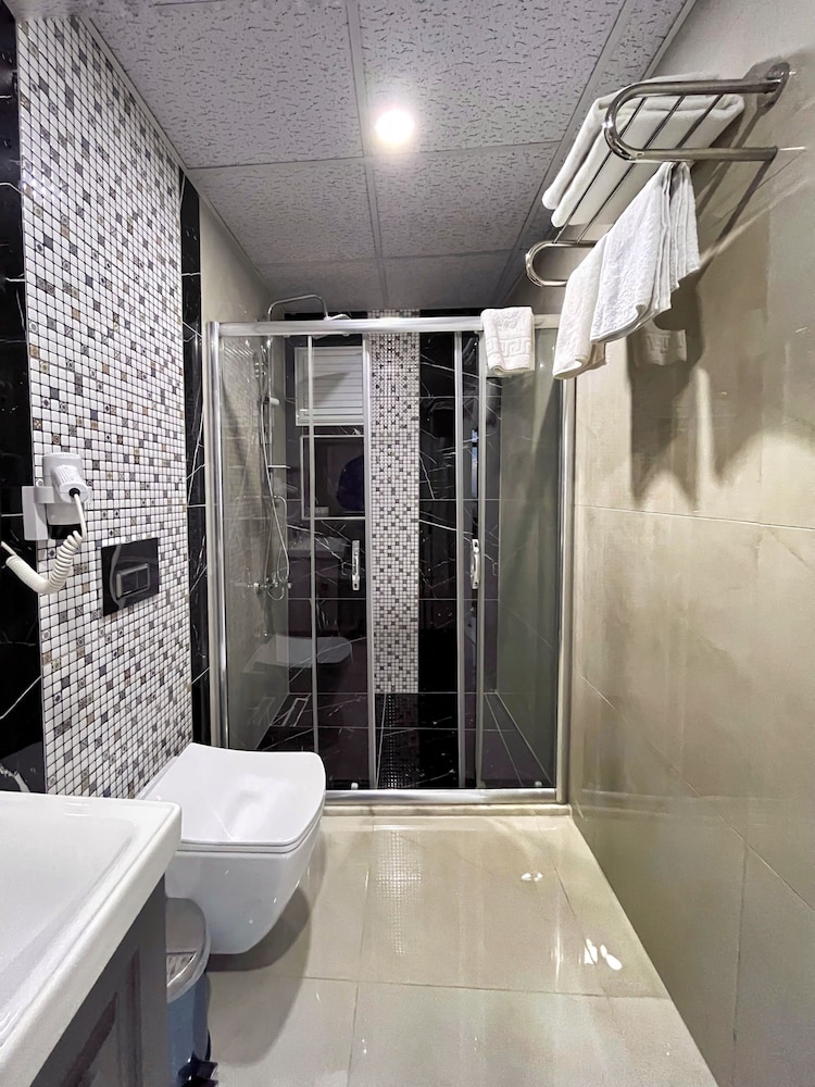 Cape Palace Otel - Image 41