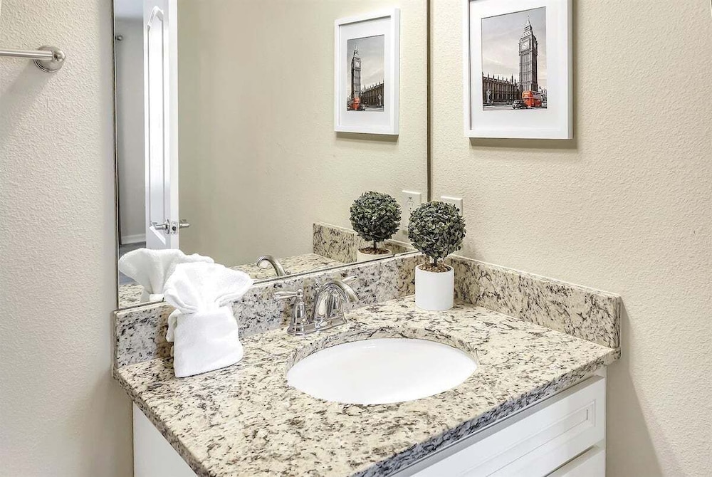 Windsor Swanky - Image 3