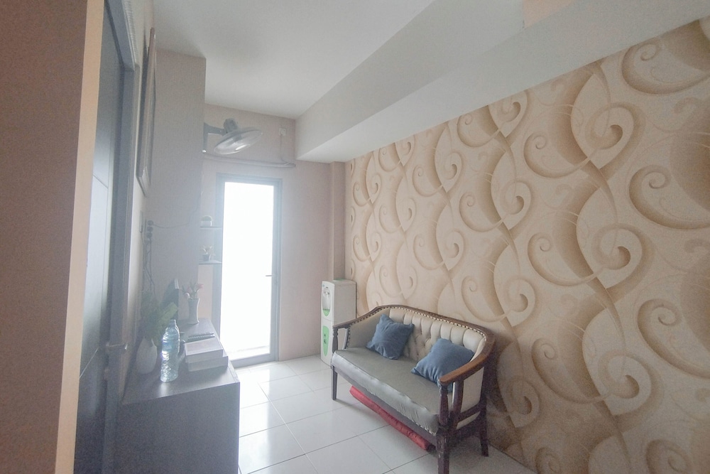 Brown Accent 1Br At Tamansari Prospero Sidoarjo Apartment