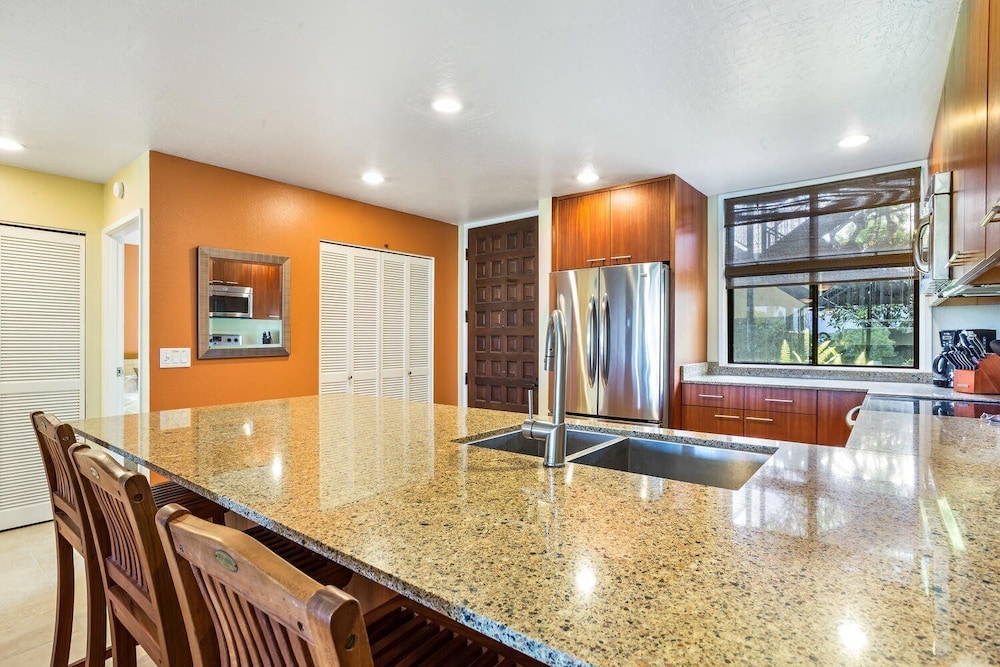 Ocean and Golf Course Views - Pool- vrKCV