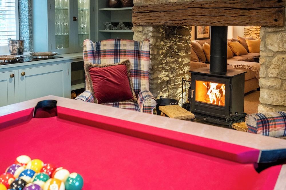 Stunning 6 BB Cottage & Annexe