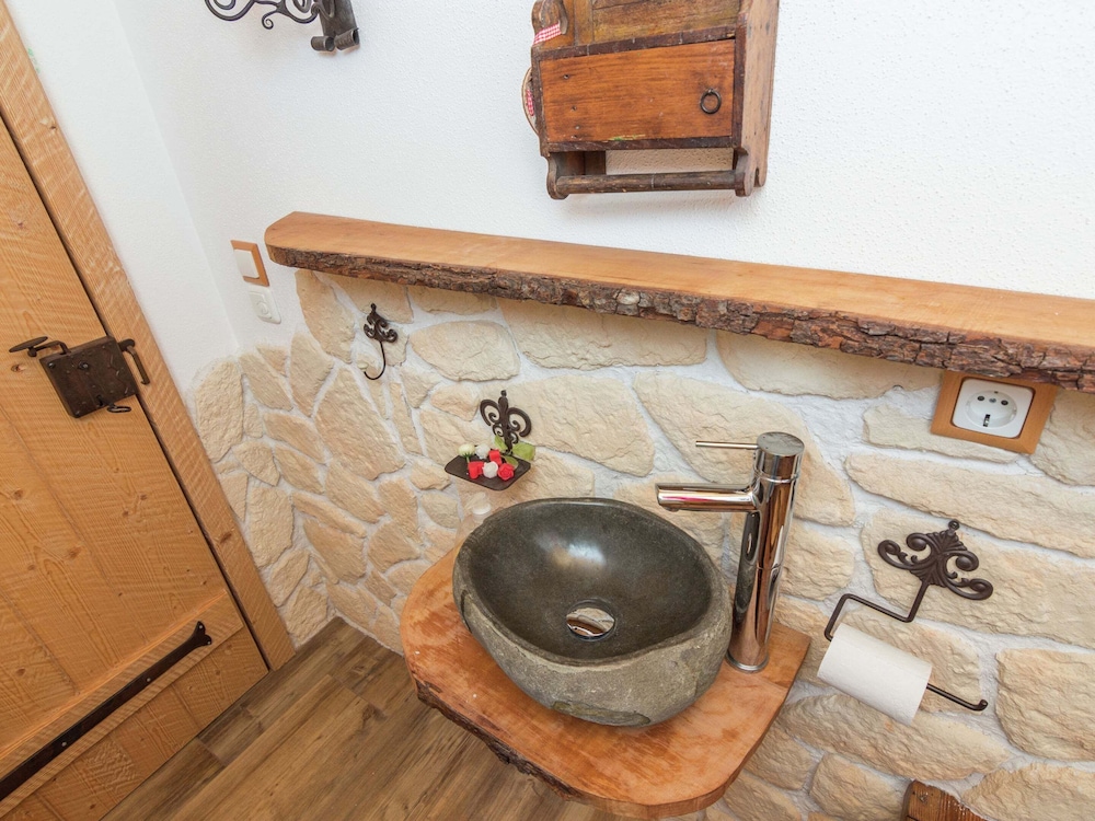 Charming Holiday Home Near the Bavarian Alps view 3